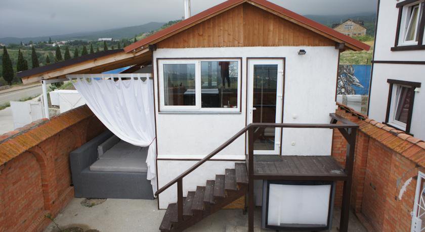 Гостиница Золотой Ветер Алушта